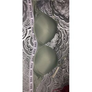 Brand new victoria secret bra!